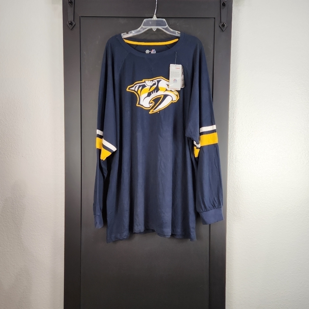 Nashville Predators Men's Big & Tall Pullover Long Sleeve Hockey T-Shirt